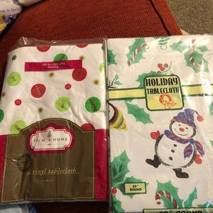 Holiday Tablecloth💵